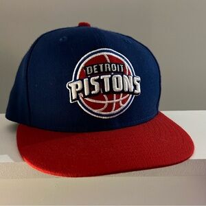 Detroit Pistons Fitted Cap / Hat New Era
